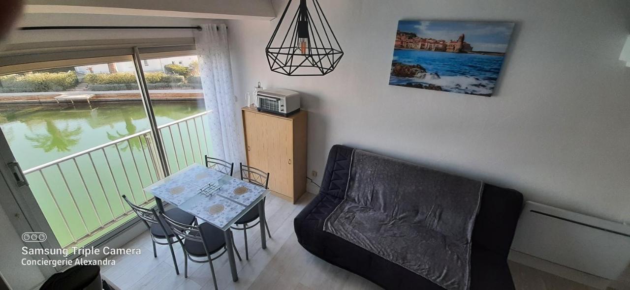 Vue Magique Sur La Marina - Appart En Duplex, Les Pieds Dans L'Eau 圣西普里安 外观 照片